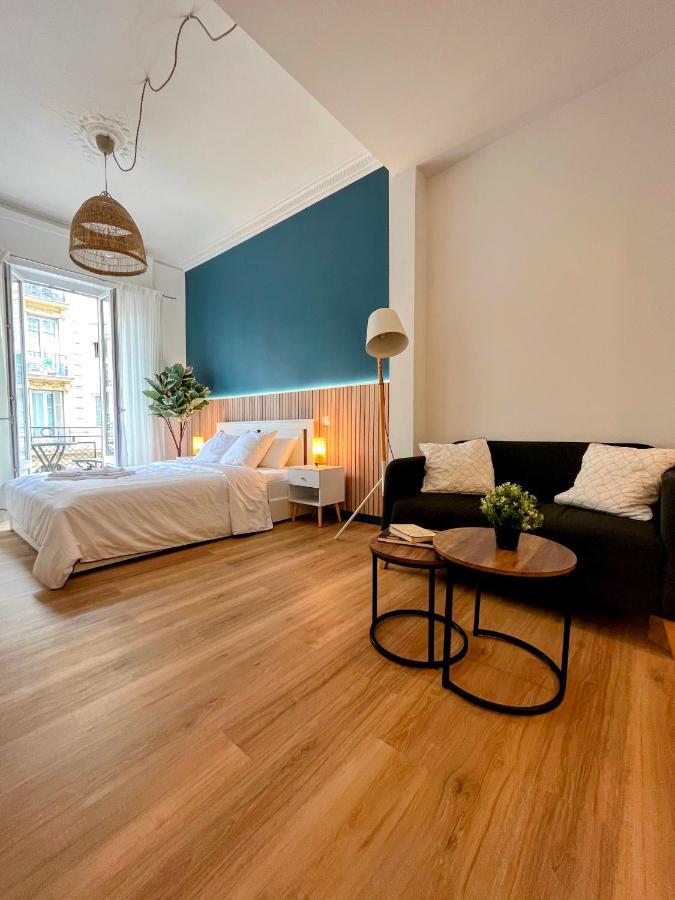 Apartament Sunshine Getaway - Stylish Studio In The Heart Of Nicea Zewnętrze zdjęcie